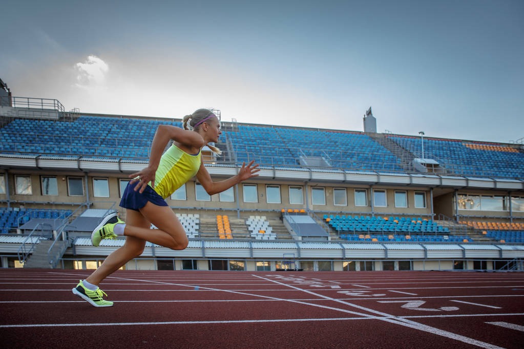 挥杆神州！2025燕之屋高尔夫嘉年华盛大启幕，高球英豪逐鹿果岭